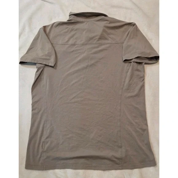 ARC'TERYX MENS TAN SHORT SLEEVE POLO SIZE XL. SEE DESCRIPTION - Picture 5 of 6